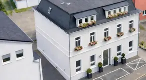 NEU im Zentrum modernes Apartment mit Parkplatz - Image 4
