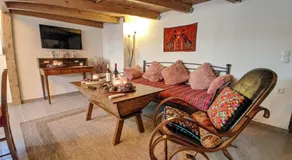 Popi Studio 1 Mochos Square - Image 2