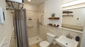 ADA-accessible, newly remodeled 3-BR/2-Bath Home - Image 5