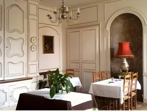 Le Chateau de Prauthoy - Image 4