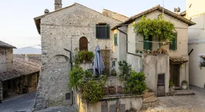 Casa Della Torre In Borgo Medievale - Image 5