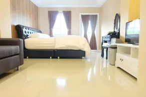 Aree Art Residence - Image 2