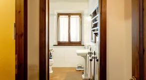 Villa Chiccheio Rooms - Image 4