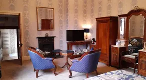 St David's Guesthouse - Image 2