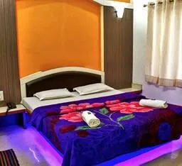 Hotel Vighnaharta Palace - Image 3