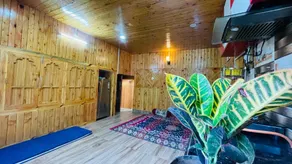 Snow and Field View Homestay - Image 4