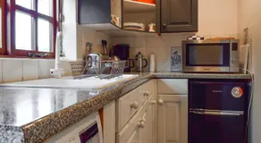 Barn Suite - Image 5