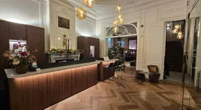 Hotel Du Congres - Image 3