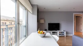 Merchant City Modern 1 Bed Executive Flat - Image 3