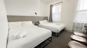 Plaza Hotel - Image 4