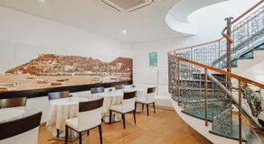 Bi Hotel - Image 5