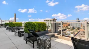 Jeffjack Heated Pool Penthouse in Chicago's West Loop - Image 4