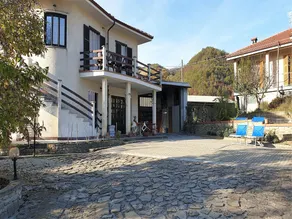 Vesime Villa with Garden - Image 4