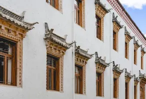 香格里拉钦仓酒店 - Image 5