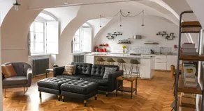 Beautiful 2bed apartment in the centre of Varazdin - Image 2