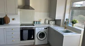 Peak District - 2 Beds - Sleeps 4 - Pet Friendly - Image 5