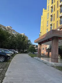 Huangxiaowu Hotel - Image 3