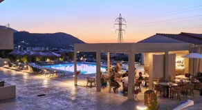 Mila Malia Suites - Image 5