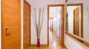 Livingstone by Bizflats Apartments near Plaça Espanya - Image 5