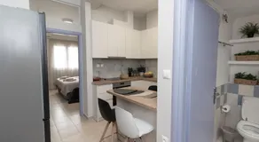 Hara's house - Image 5