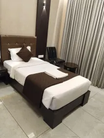 HOTEL RUBY PALACE - Image 3