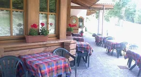 Bar Ristorante Affittacamere Passo Durone - Image 4