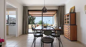 Villa 'Trevina 31-2' con vistas al mar, terraza y Wi-Fi - Image 3