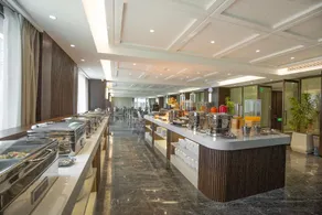 Madison Hotel Jining Taibai Lake Wuyue Plaza - Image 2