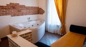 Tenuta La Rotta - Rooms & Pool - Image 5