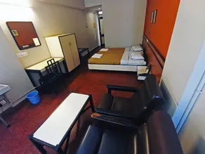 Sanman Deluxe Lodge - Image 4
