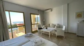 Estudio primera Linea 50 mtrs playa. Fibra 600Mb - Image 2