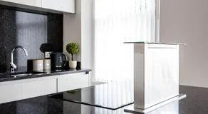 Osprey Residence - Smart & Stylish Apartment in the Heart of Kendal - Image 4