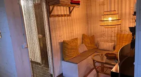 The Guest House. - Image 5