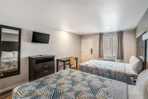 Motel 6 Dallas, TX - Image 4