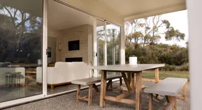 Baileys Beach House - Image 5
