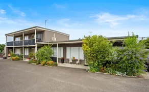 Newly Renovated Geelong Serviced Apartments by Short & Long Stays - Image 1