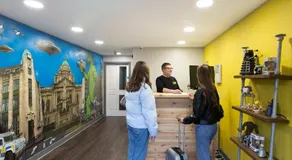 Bank Square Town House - Image 2