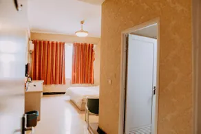 Shanghui Fashion Chain Hotel - Image 3
