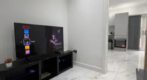 Full family house - Image 2