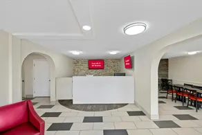 Red Roof Inn Charlotte - Airport - Image 2