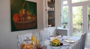 Botleigh Villa - Image 2
