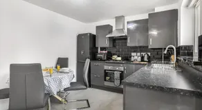Beaver Stay - Leicester Serviced Accommodation - Image 3