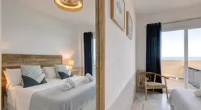 Front Row Penthouse Apartment on Carvajal Beach - Image 2