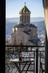Siberia Hotel - Image 1