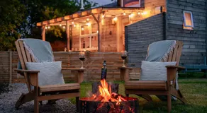 Aileen - Unique tiny house with wood fired roll top bath in heart of the Cairngorms - Image 4