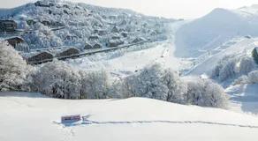 Chalet Everest - Luxury Apartments - Image 5