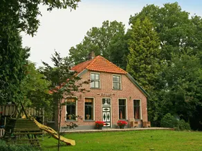 Farmhouse in Reest Valley with Sauna  Hot Tub - Image 2