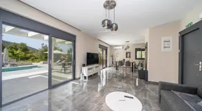Legantes Luxury Apartments with shared pool - Image 2