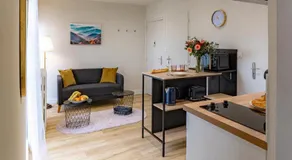 Romantic Suite Bellevue et Parking - Image 4