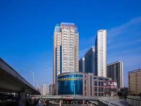 Vienna Hotel Wuhan Huazhong Normal University Huquan Metro Station - Image 1